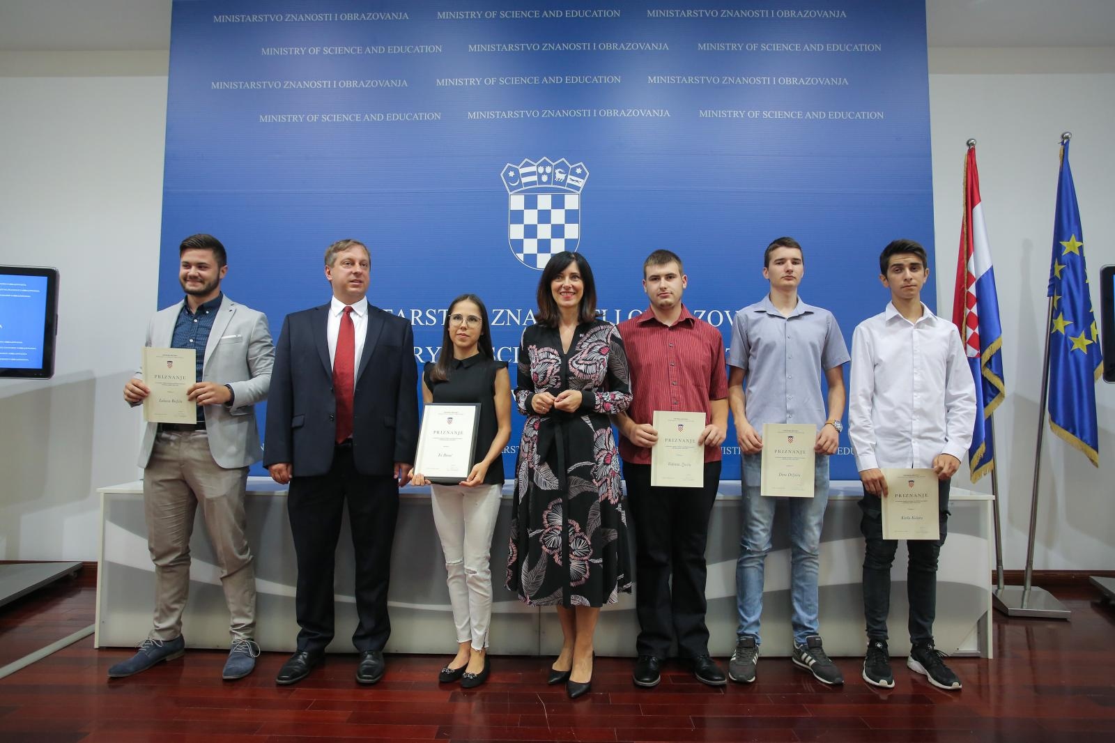 Najbolji maturanti na državnoj maturi