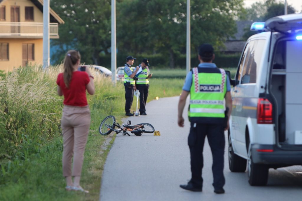 nalet-na-djecu-koprivnički-ivanec-policija-1-1024x682
