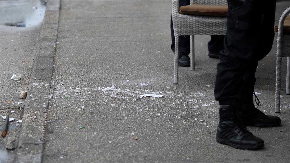 napad_navijaci5-280415