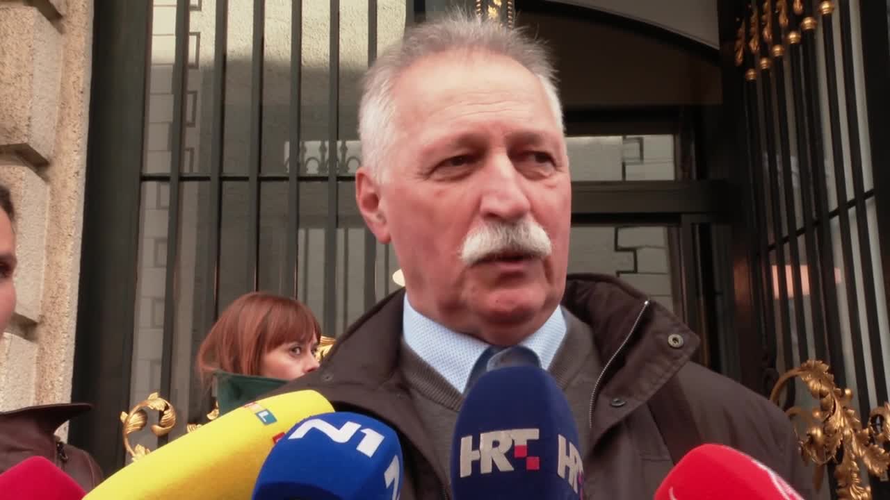 Nastavlja se štrajk u školama