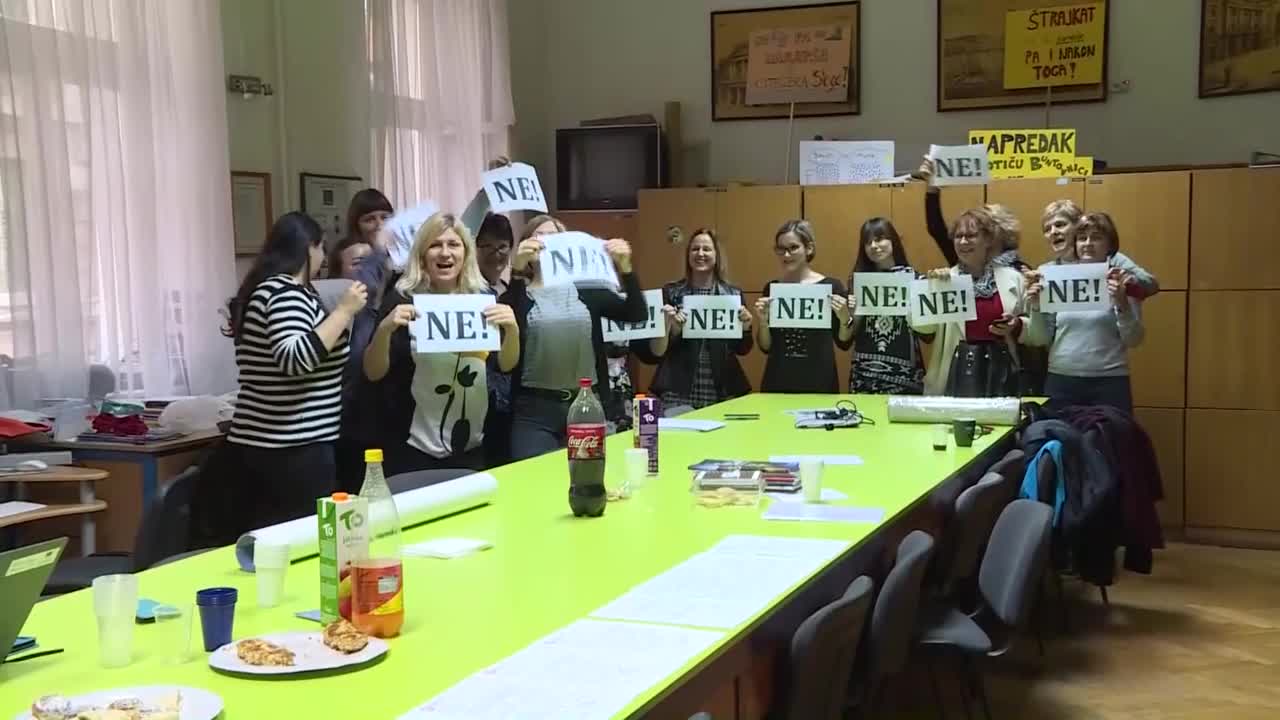 Nastavnici diljem Hrvatske nezadovoljni ponudom Vlade