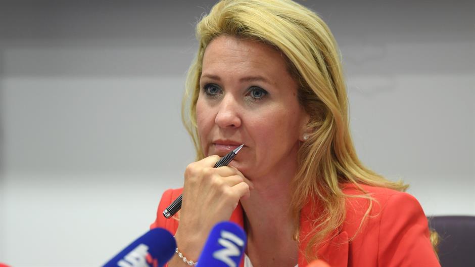 NATASA NOVAKOVIC (2)