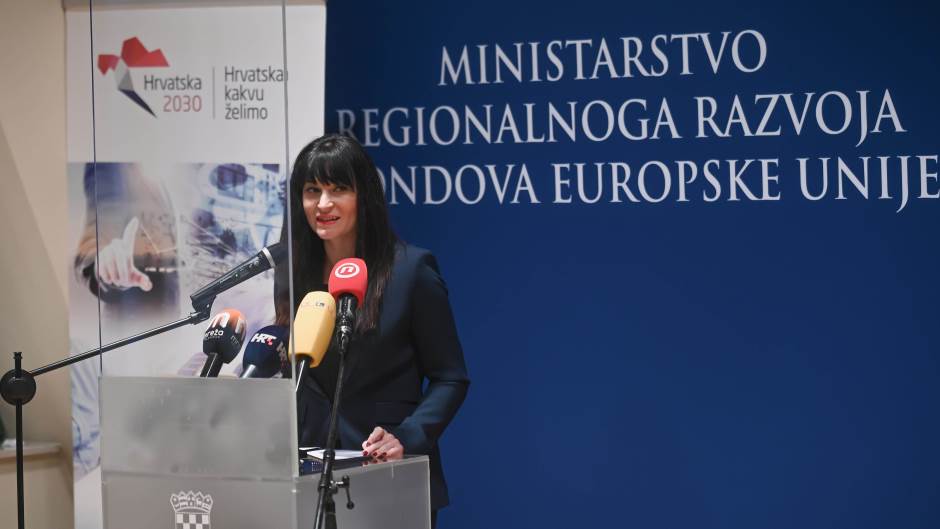 natasa-tramisak-ministrica-regionalnog-razvoja-i-fondova-eu-233369.jpeg