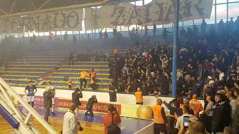 Navijački neredi u Jazinama