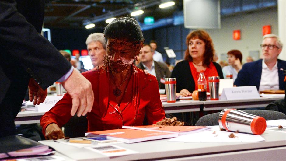 nemacka-torta-Hendrik-Schmidt-dpa-AFP