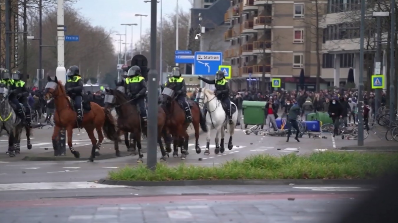 neredi u Nizozemskoj