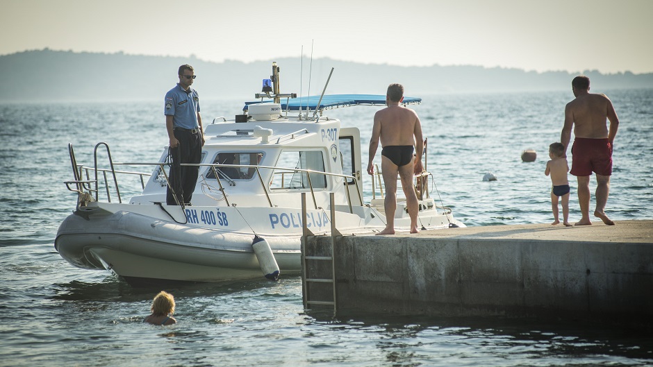 nesreca_avion3-080615