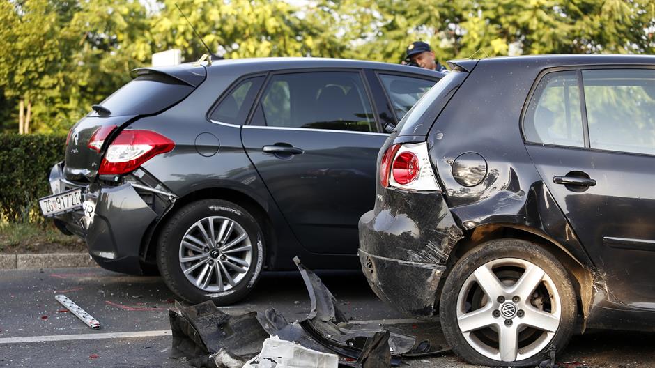 nesreca_heinzelova5-070715