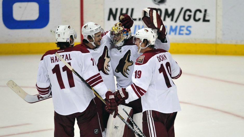 NHL-ARIZONA-COYOTES-ANAHEIM-DUCKS
