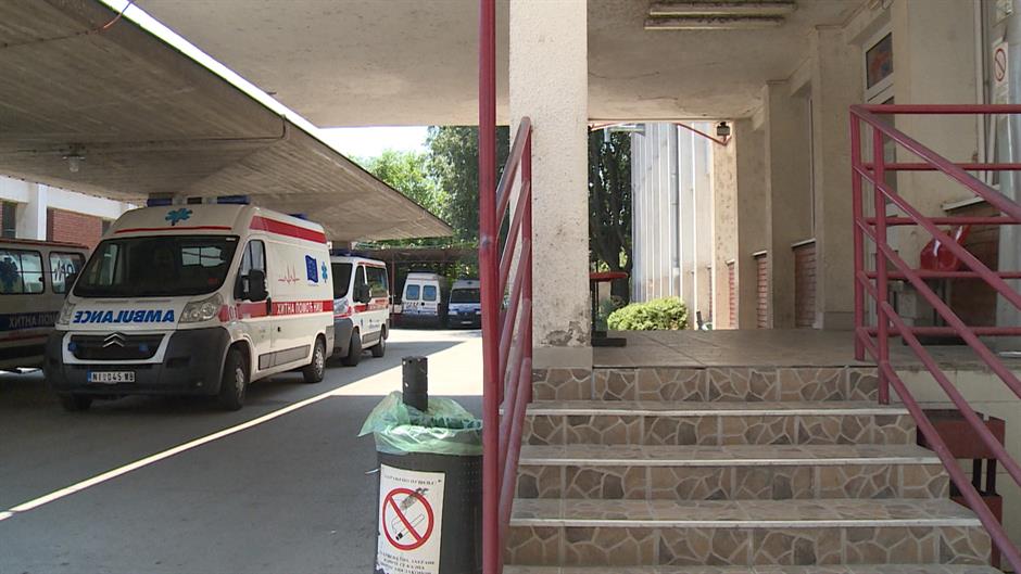 NI-HITNA POMOC VO-1400-GRB(20150728-133609539).mxf.Still002