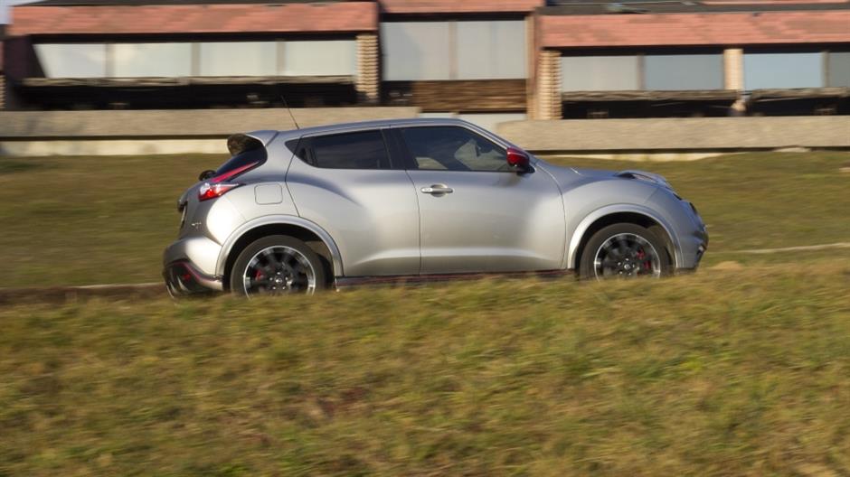 nissan-juke-nismo-rs-05-50695.jpeg