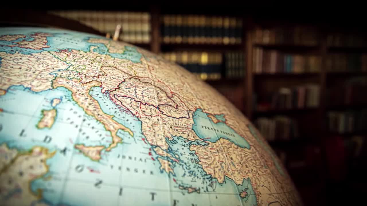 Nižu se reakcije na Viktora Orbana