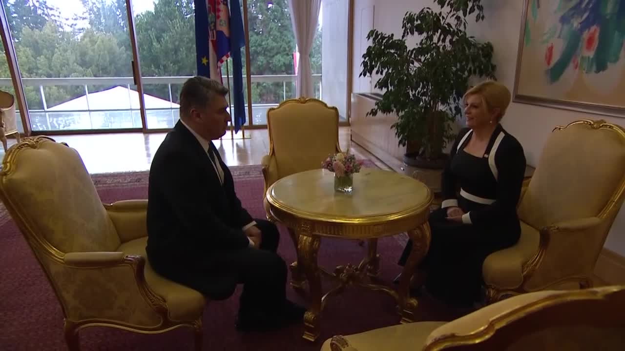 O čemu su pričali predsjednik i predsjednica kod primopredaje?