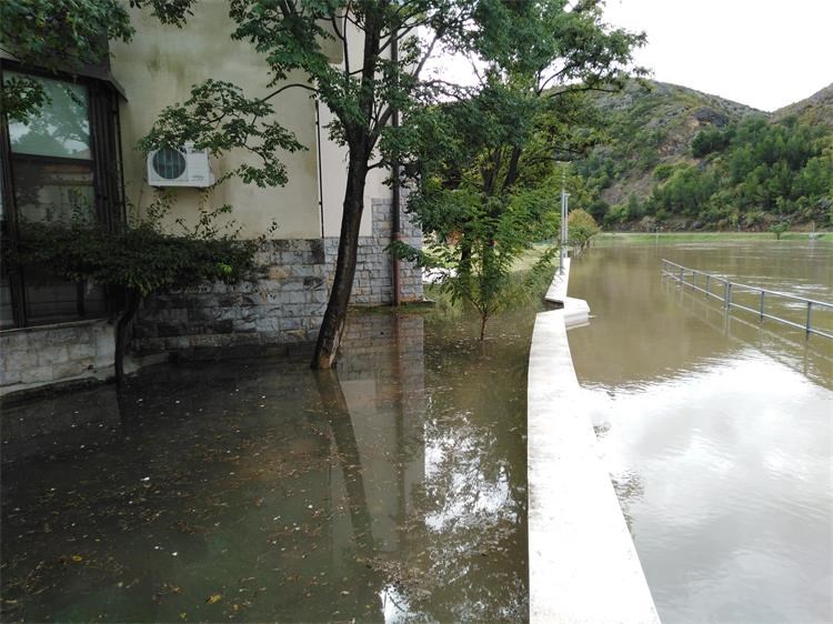 rijeka zrmanja, poplava