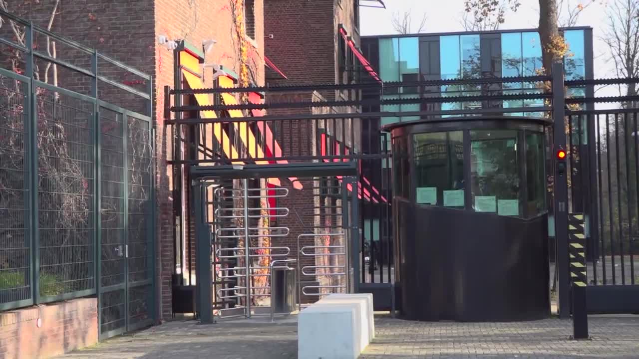 Od predsjedničke fotelje do pritvora - Hashim Thaci je uhićen i odveden u haški pritvor