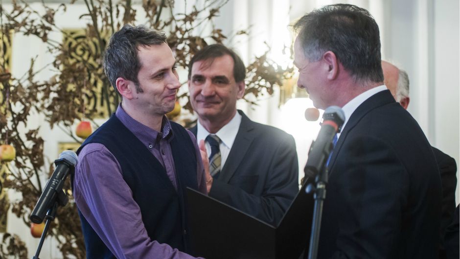 Oliver_frljic_cropix