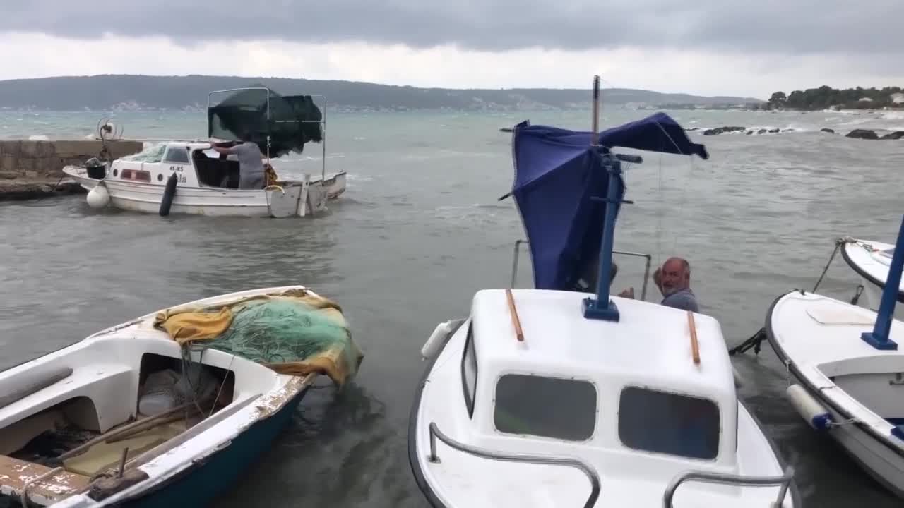 Olujno jugo na Jadranu