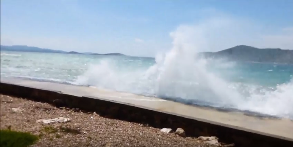 Olujno jugo u Zablaću