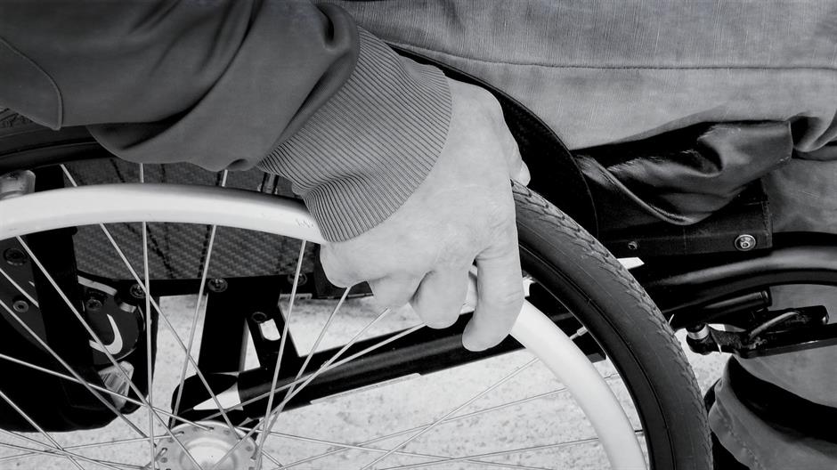 osobe s invaliditetom