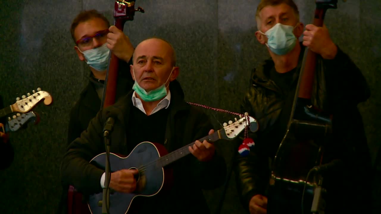 Otišao je Kićo s mirisima jutra