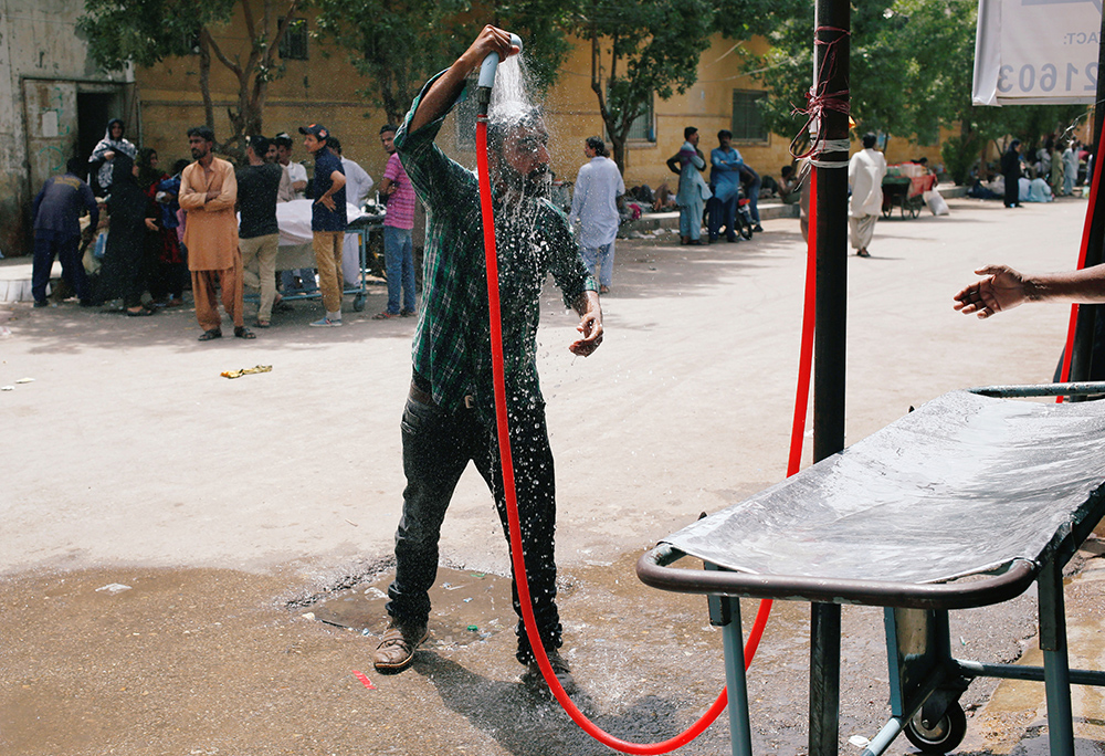 Pakistan vrucina foto REUTERS Akhtar Soomro (4)