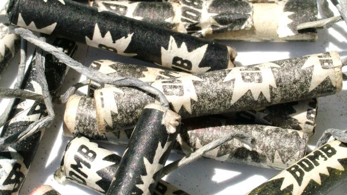 petarde_pirotehnika_morguefile