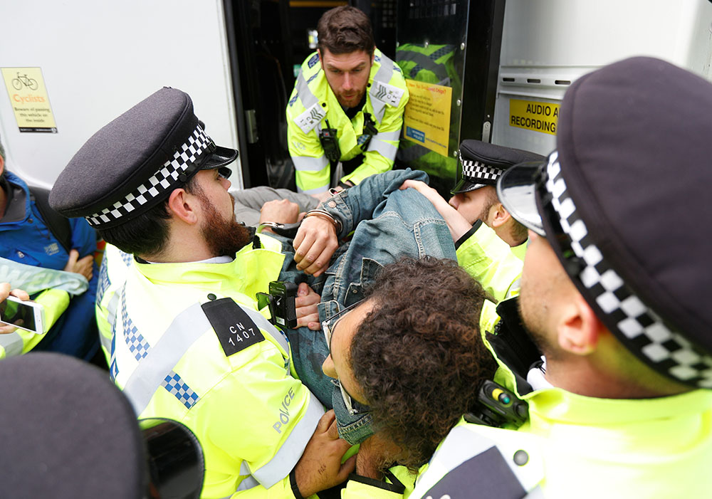 Reuters/Peter Nicholls