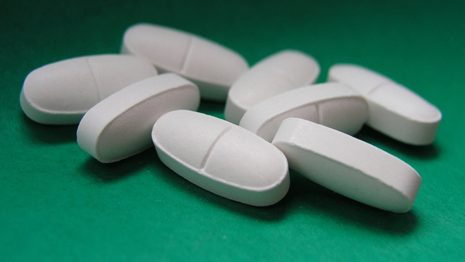 pills-1518269-1279x847