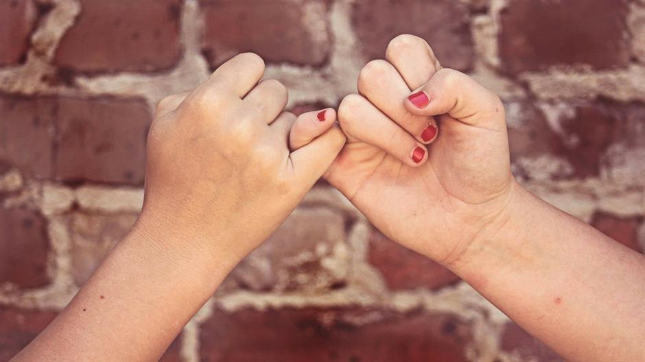 pinky-swear-329329_1280