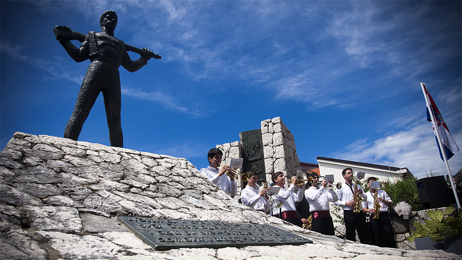 pisak_spomenik1-240515