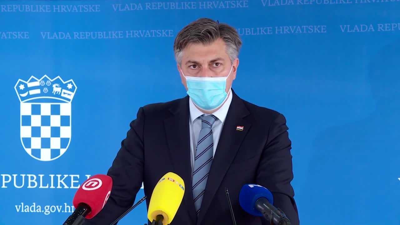 Plenković: Mjere su donesene na temelju preporuka struke, donosi ih Stožer koji se time bavi 24 sata na dan