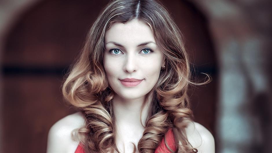 portrait-1961529_1280