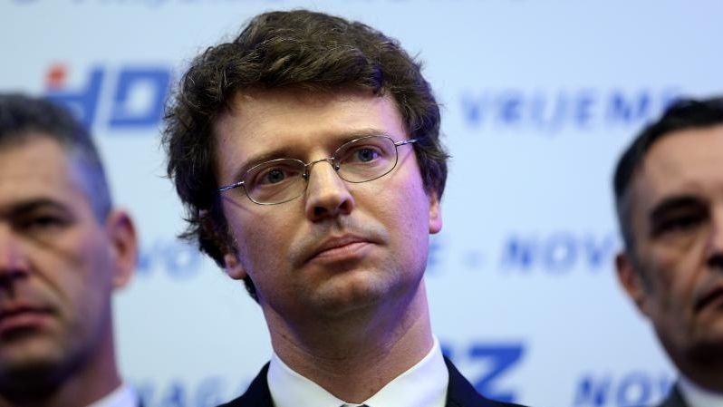 Predrag Sustar (Sanjin Strukic)