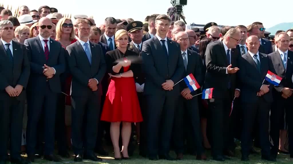 Predsjednica Grabar-Kitarović kandidaturu najavila u ekstremno desnom listu