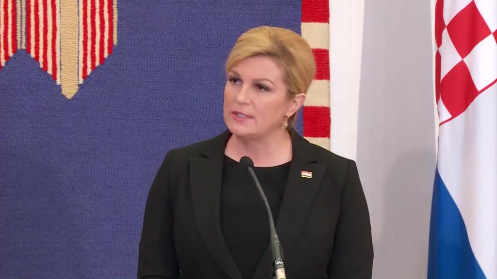 Predsjednica i desnica se (ne)vole