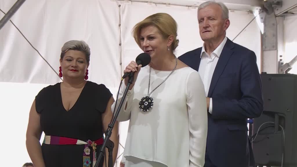 Predsjednica taktizira oko objave kandidature