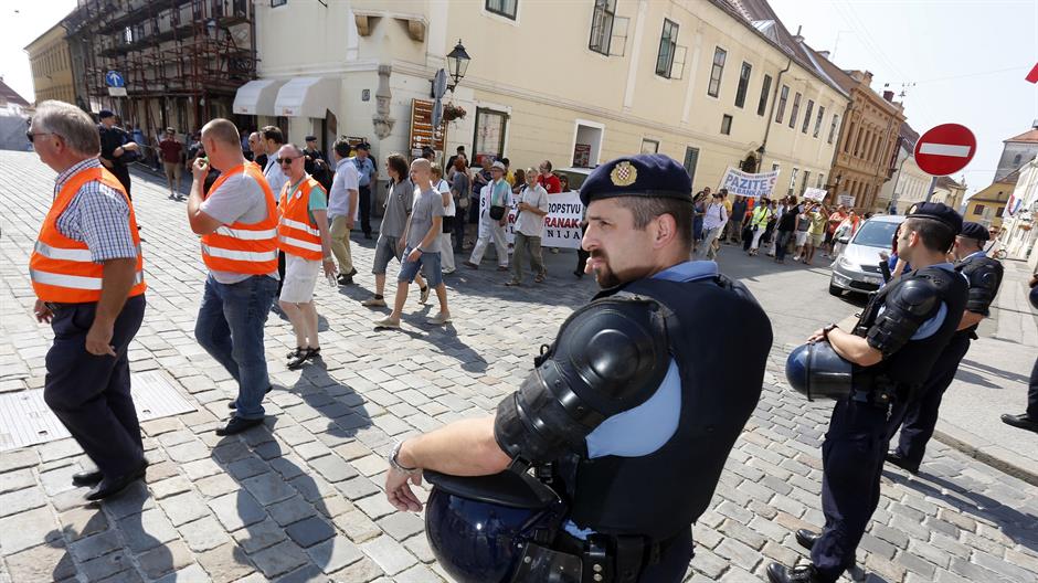 prosvjed_franak29-030715