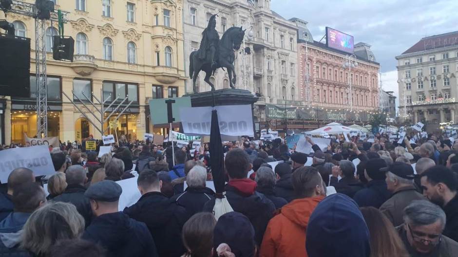 prosvjed milan bandić