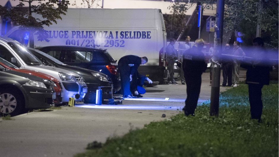 Pucnjava_sAVICA_GoranMehkekCROPIX