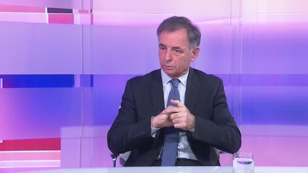 Pupovac: Ustajem se na himnu pa me opet prikazuju četnikom i nerijetko ubojicom