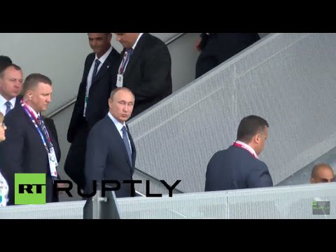 Putin poslao pusu obožavateljima