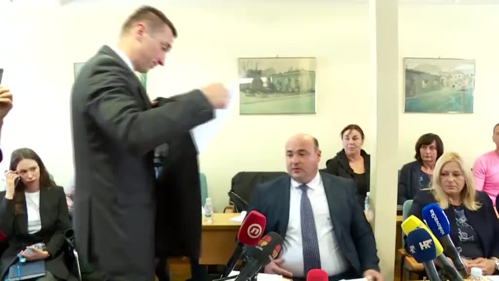 Reakcije na incident u vukovarskom Gradskom vijeću