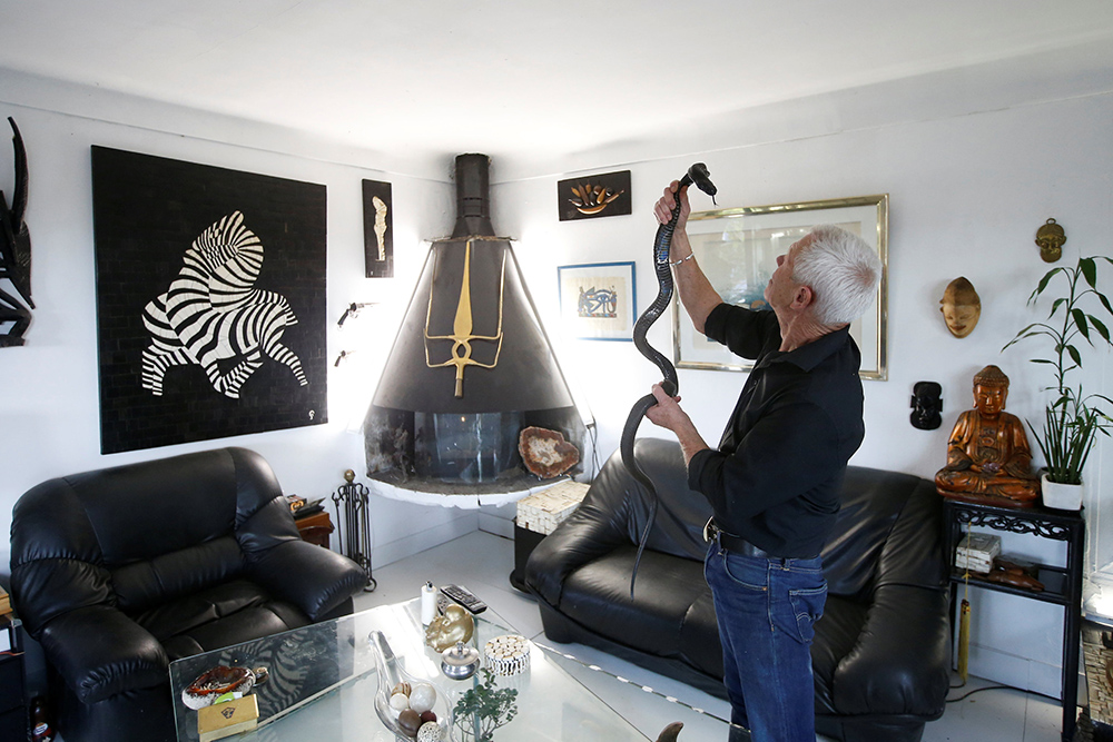 REUTERS/Stephane Mahe