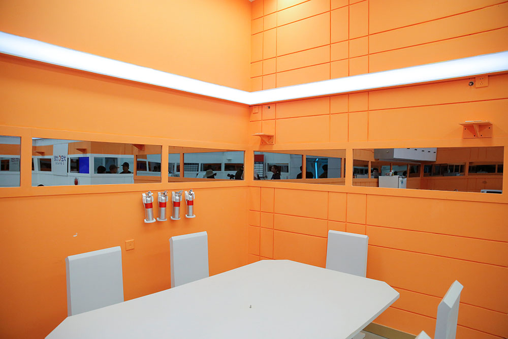 REUTERS/Thomas Peter