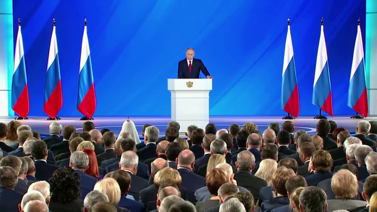 Ruska vlada podnijela ostavku kako bi Putinu omogućila put prema referendumu