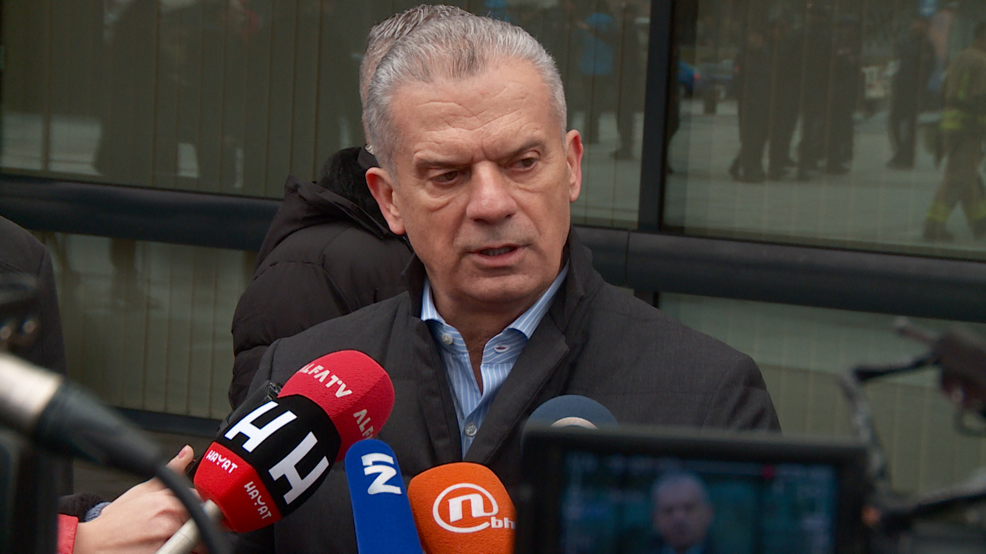 SA-.00_00_34_15.Still002