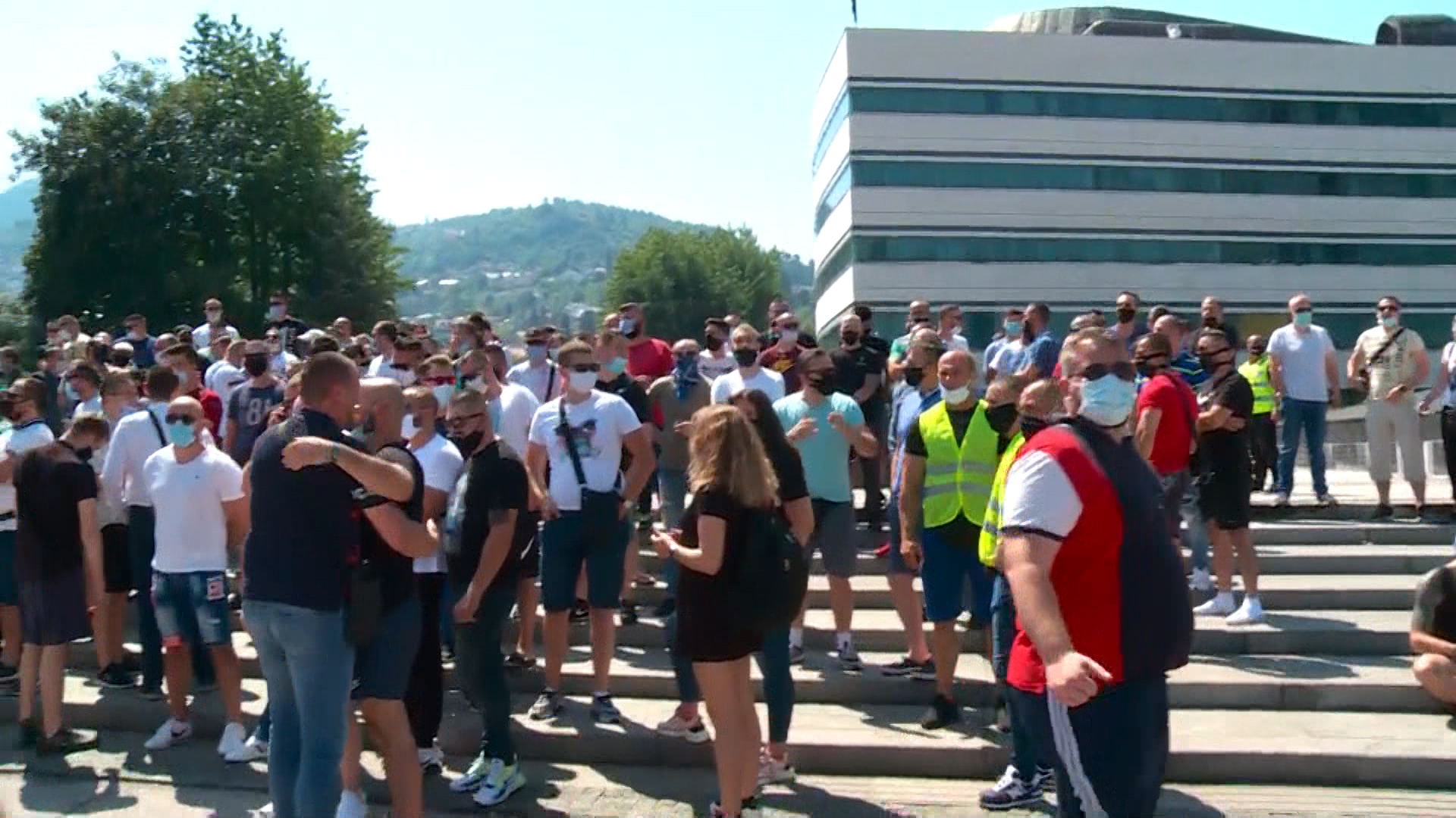 SA-.00_03_31_03.Still002