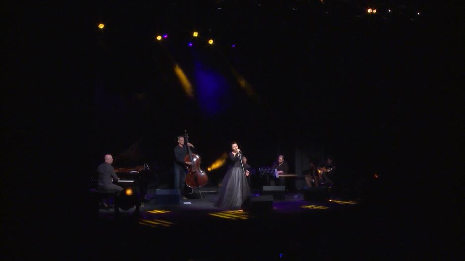 SA-FENOMENI-NEW SEVDAH WAVE(20141018-185847303).Still002