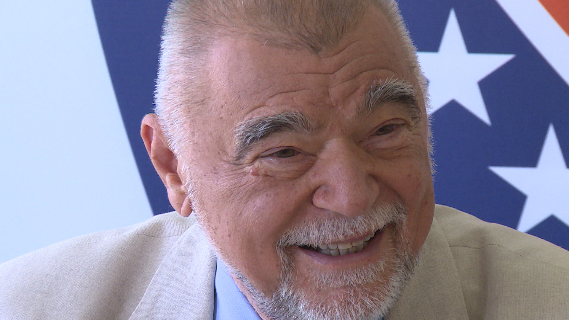 SA-MESIC PKG-19-EDB-1(20160704-174737001).Still003