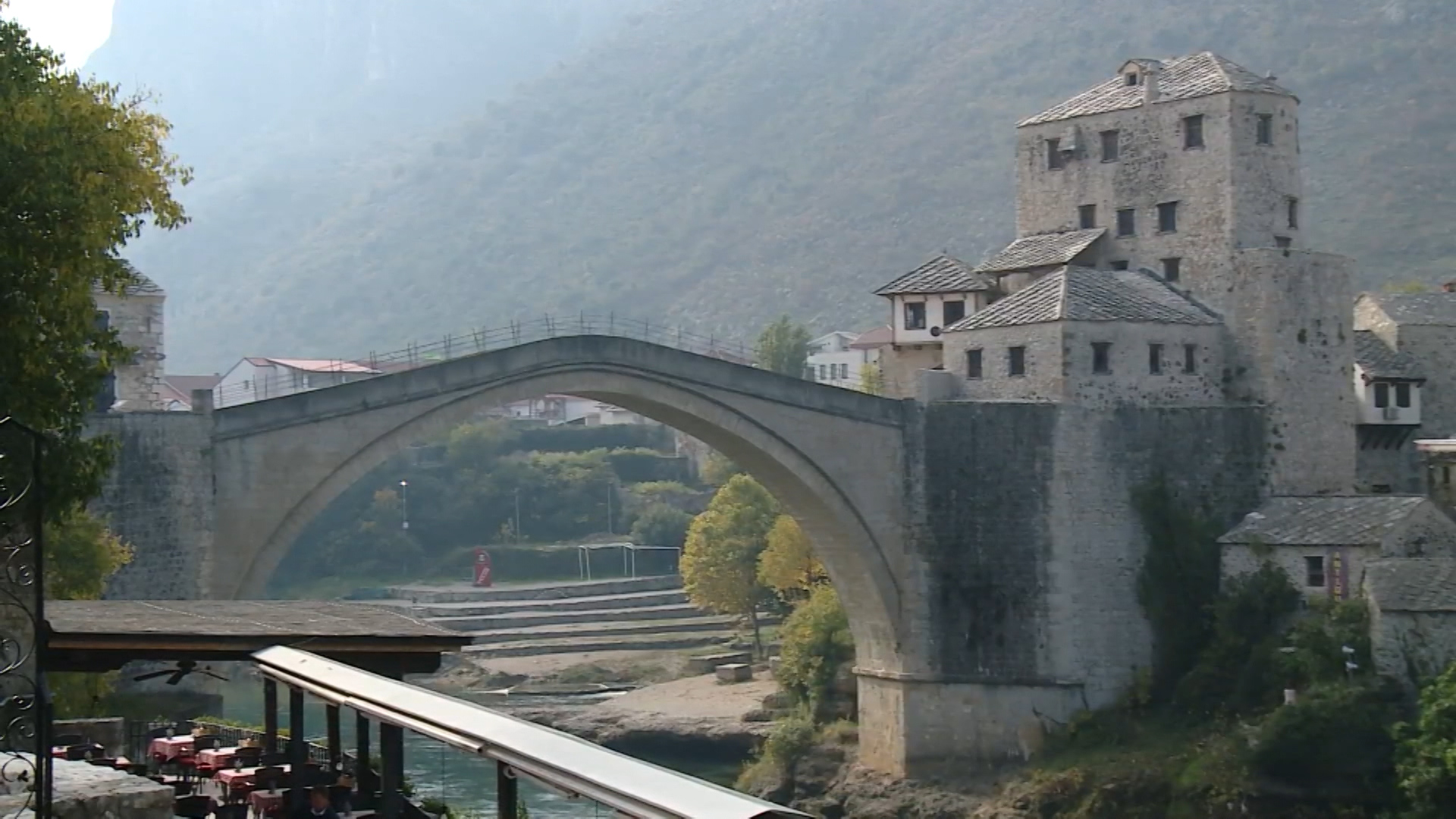 SA-MOSTAR VO-RAS-1(20201103-113031581).mxf.00_00_21_01.Still004